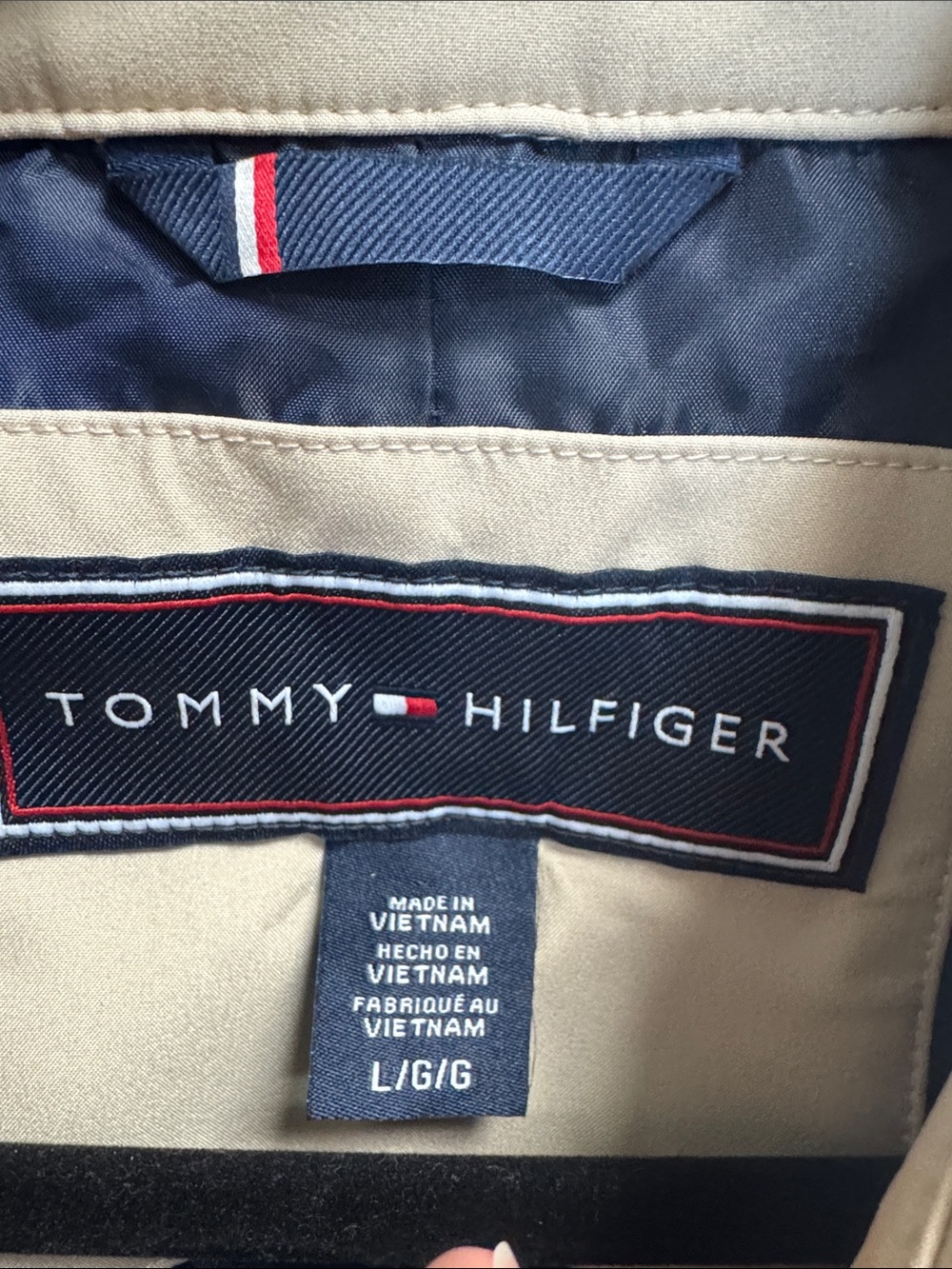 Tommy Hilfiger Cream Double-Breasted Trench Coat with Belt - Picture 2 of 8